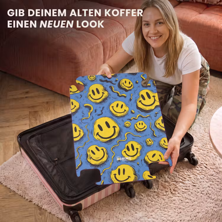 CaseSwap™ - Gelbe verschnörkelte Smiley-Gesichter auf blauem Hintergrund — 3