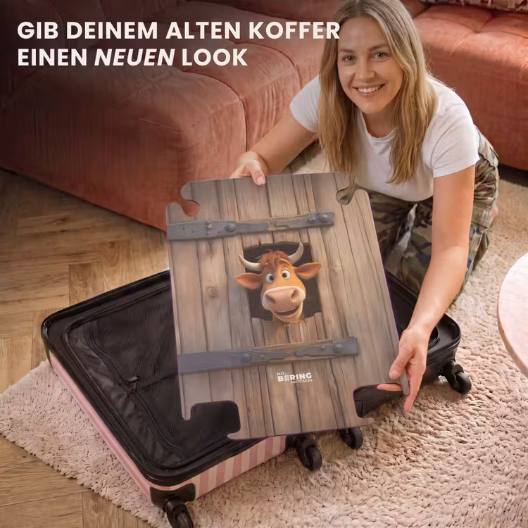 CaseSwap™ - Brauner Stier steckt Kopf durch Holztür — 3