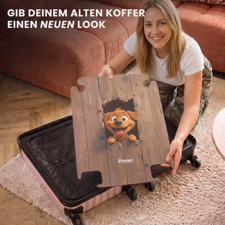 CaseSwap™ - Glücklicher Hund schaut durch einen kaputten Holzzaun — 3